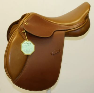 Exselle Debut<br>16.5" W